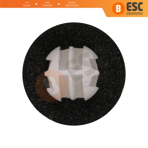 Toyota için 10 Adet Kapı Paneli Tutucu Klipsi Beyaz