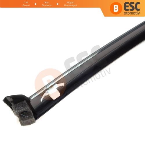 Ford Fiesta 5 İçin Sağ Ön Kapı Direk Kaplaması 2S61A20898AM